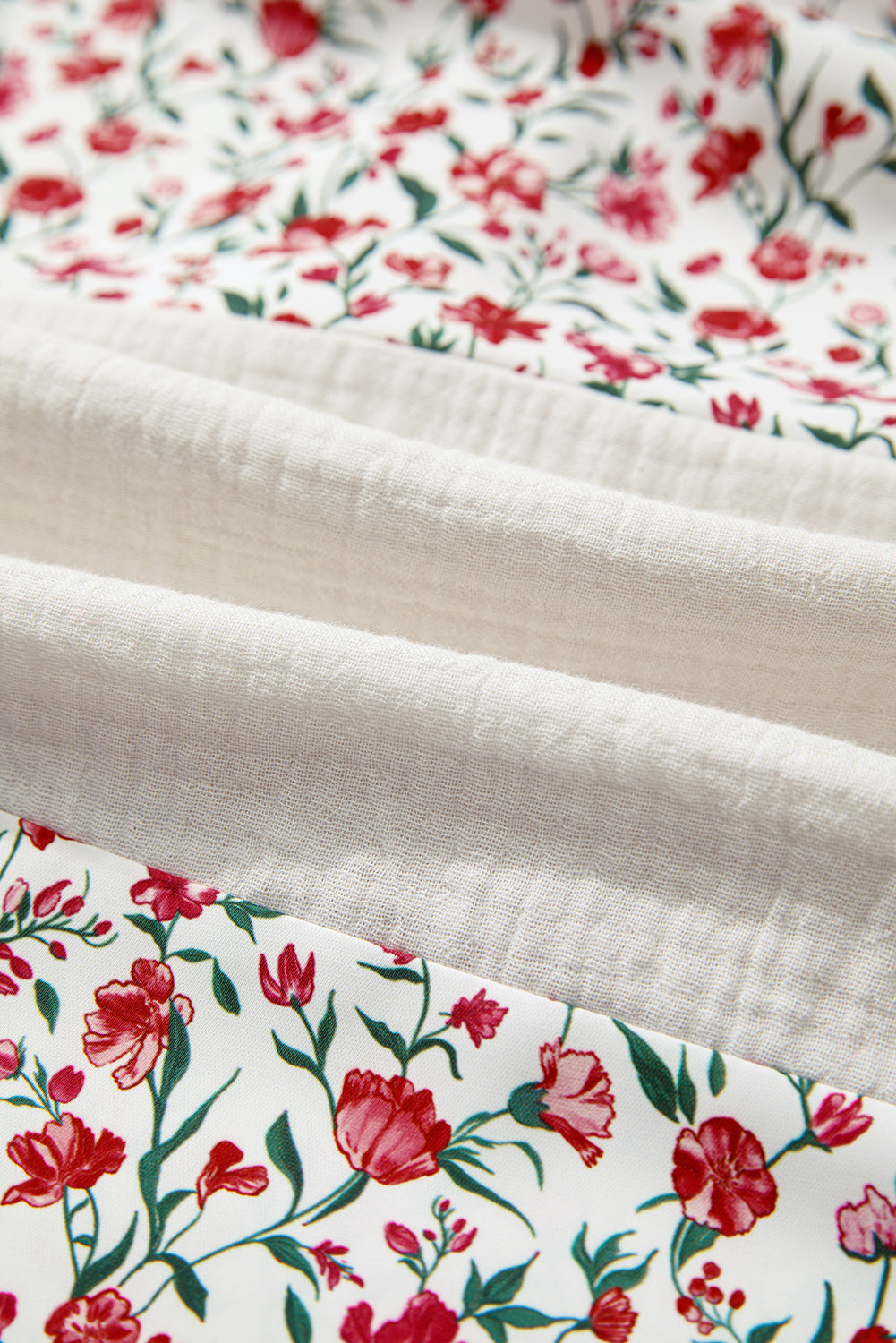 Red Floral Print Gauze Patchwork Henley Button 3/4 Sleeve Blouse