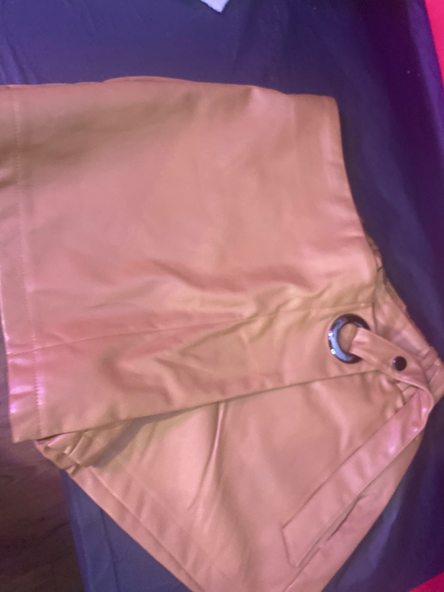 Leather shorts/“skort”