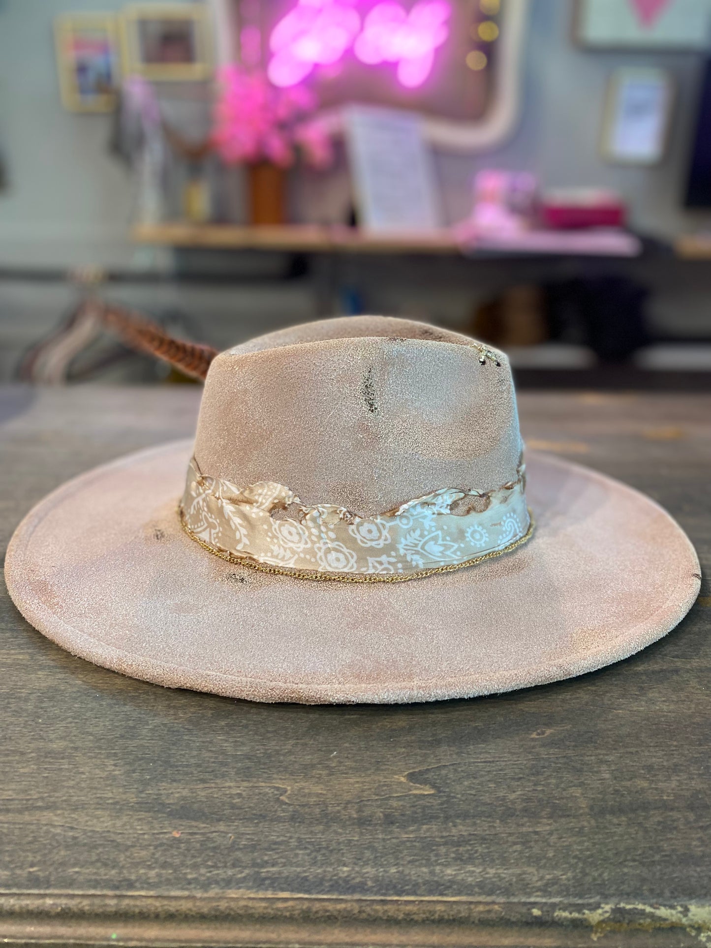 Custom Brim 765
