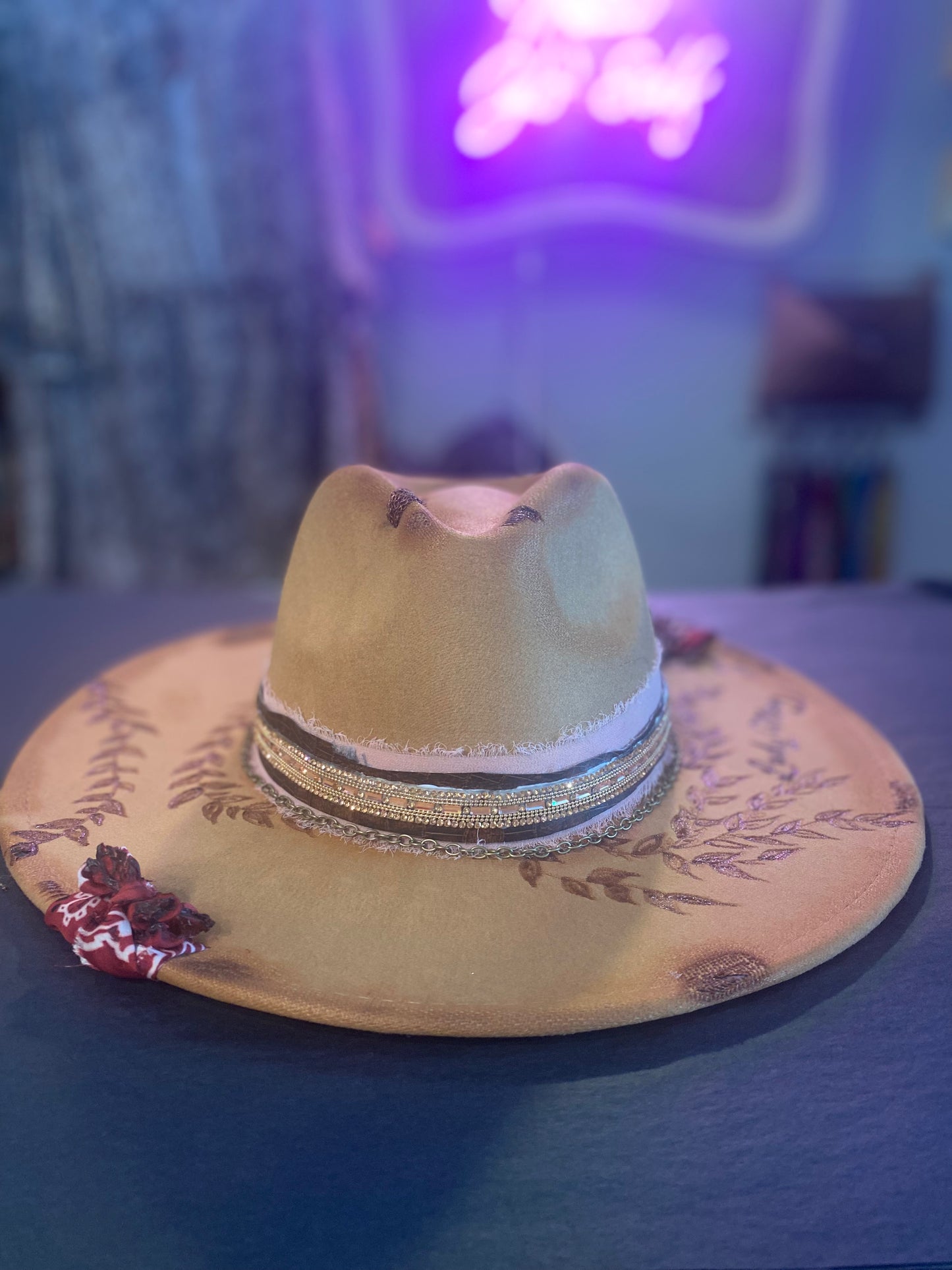 Lady May Brim