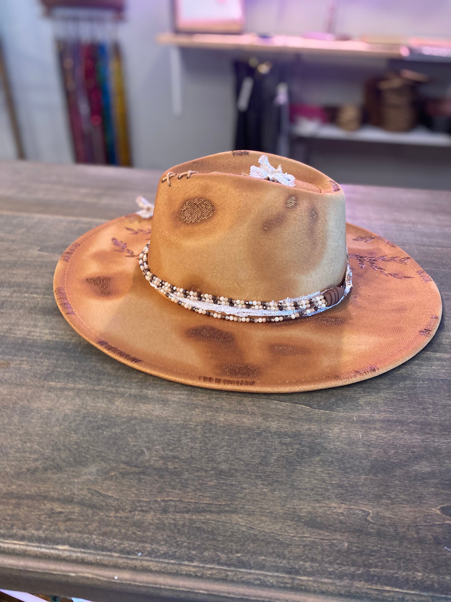 Custom brim