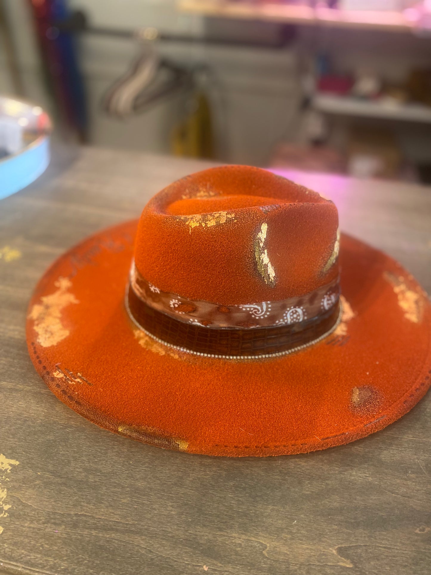 Custom Brim 987