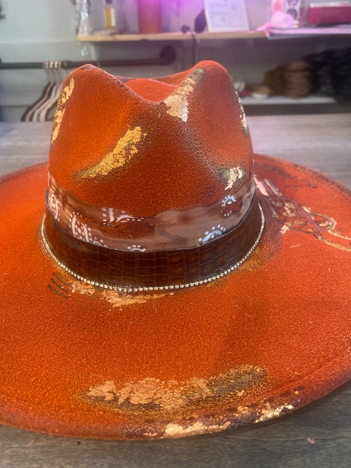 Custom Brim 987