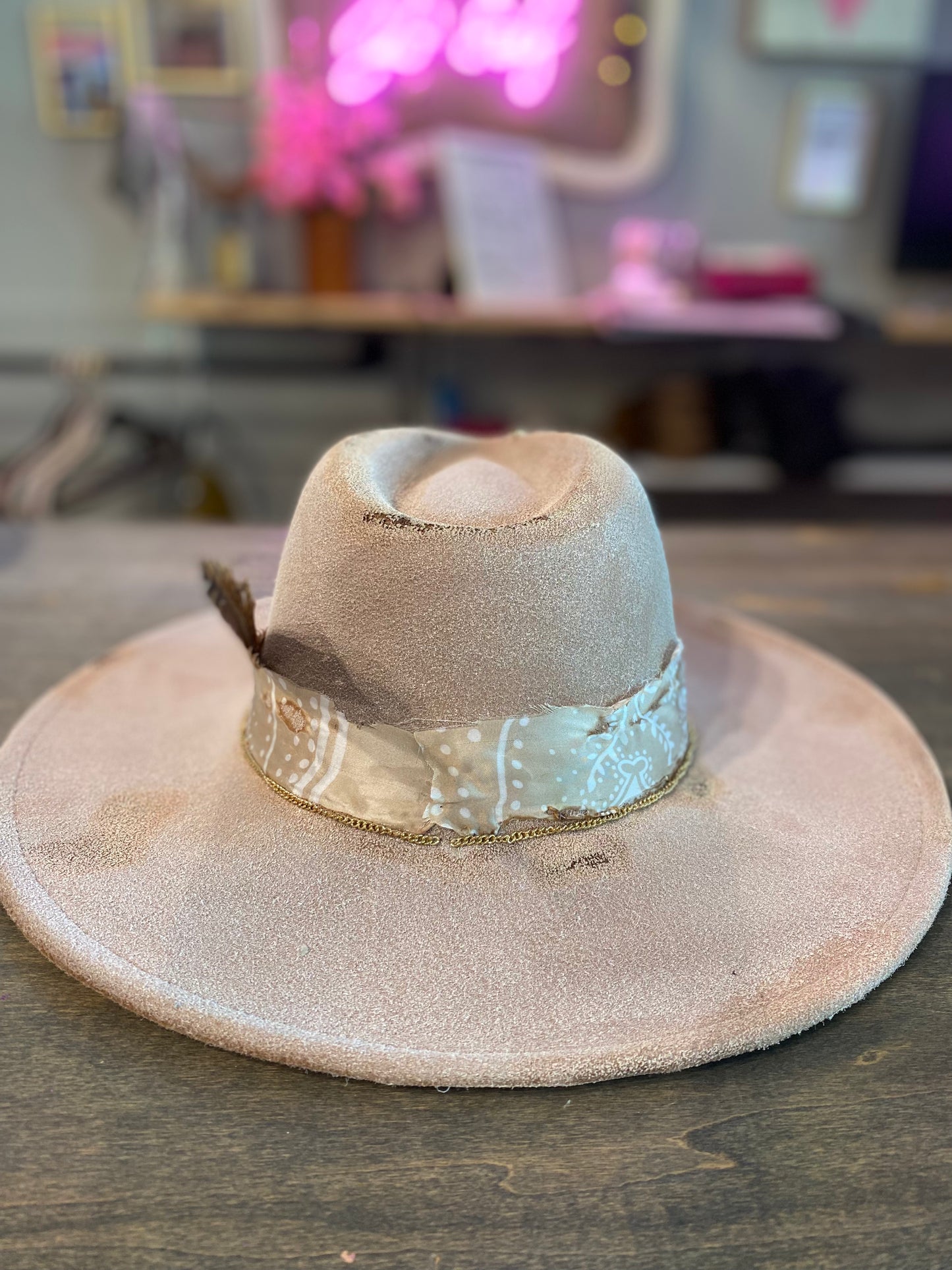 Custom Brim 765