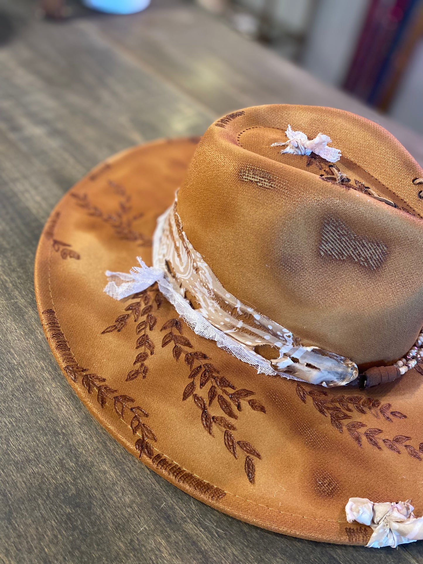 Custom brim