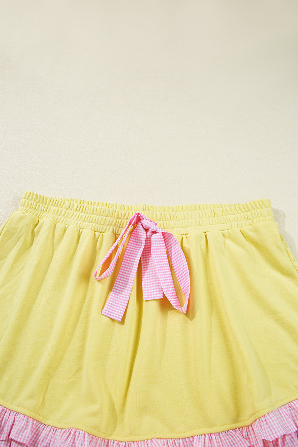 Yellow Contrast Plaid Ruffle Patchwork Pullover Top and Shorts Plus Size Set