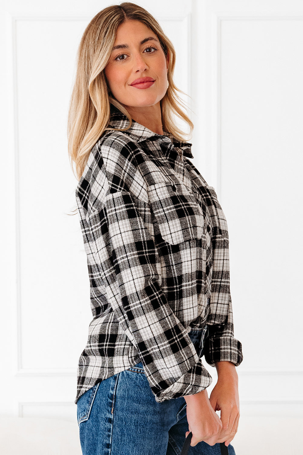 Black Plaid Print Chest Pockets Buttoned Shirt