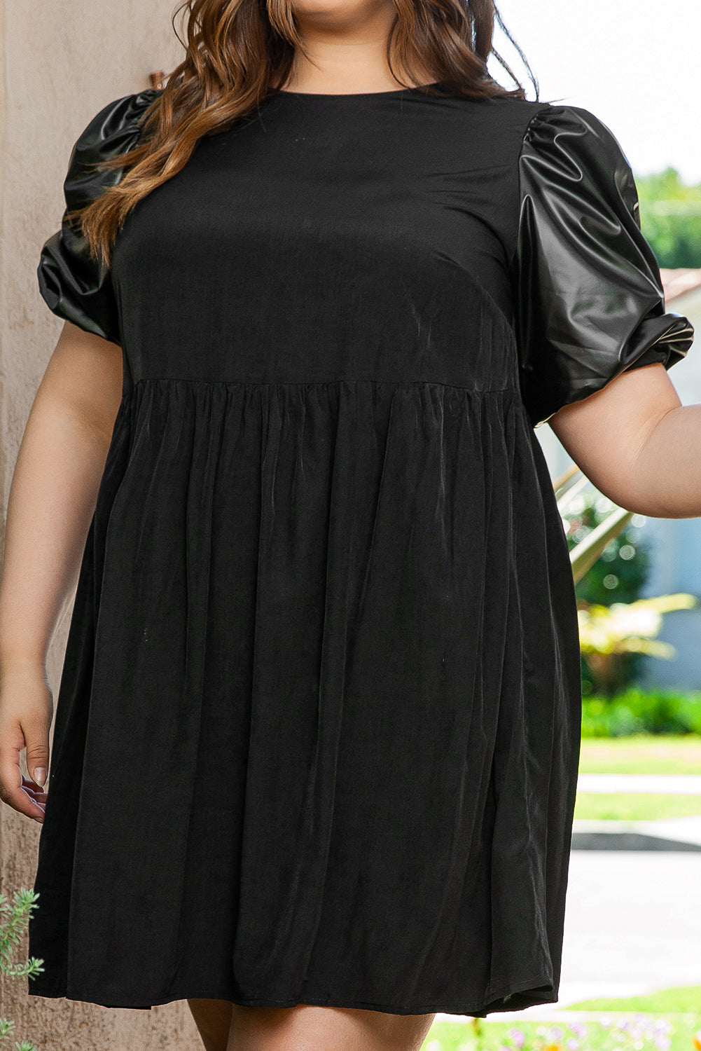 Black Plus Size Half Puff Sleeve Swing Dress