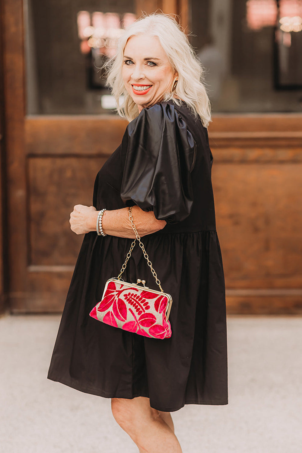 Black Plus Size Half Puff Sleeve Swing Dress