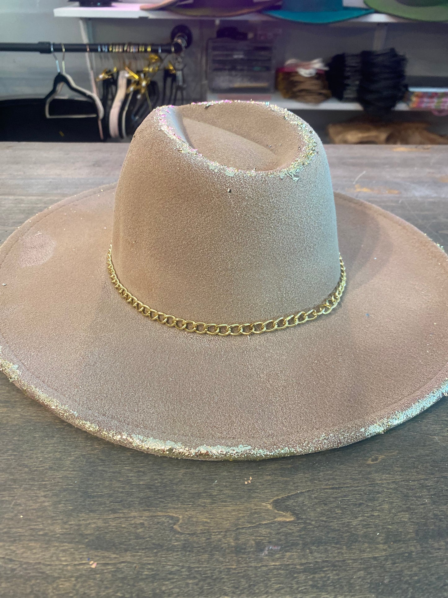 Custom Brim Subtle