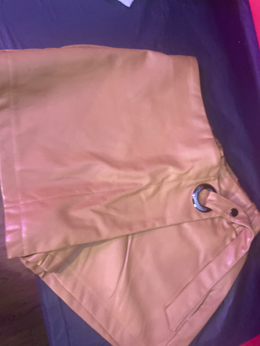 Leather shorts/“skort”