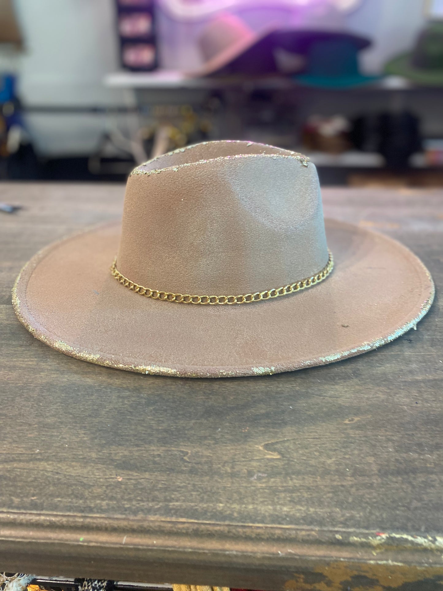 Custom Brim Subtle
