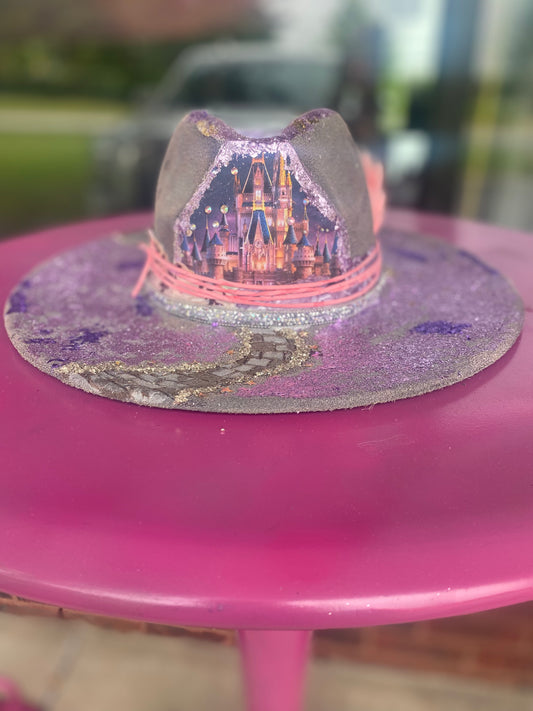 Custom brim DISNEY