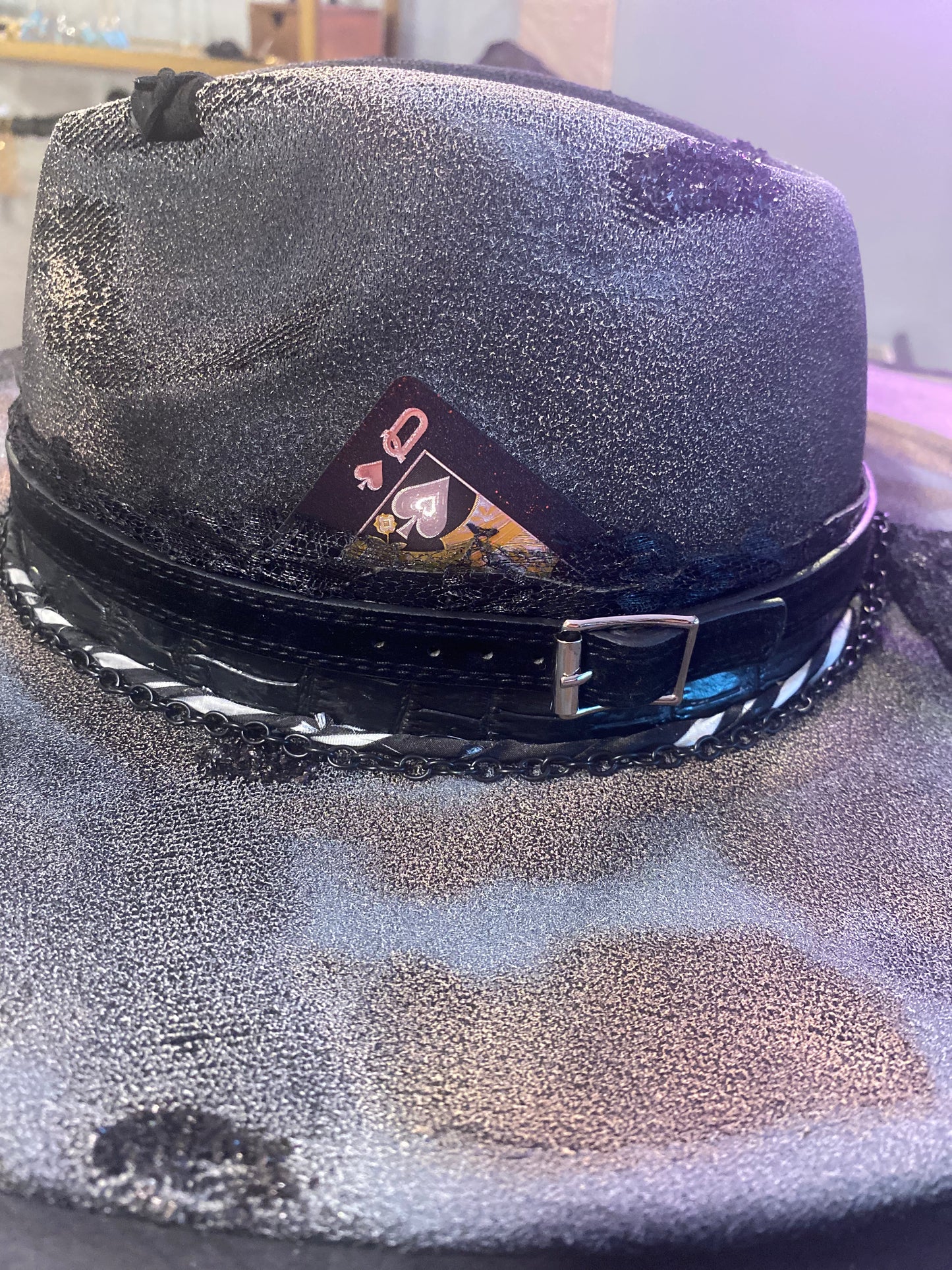 Black Brim5