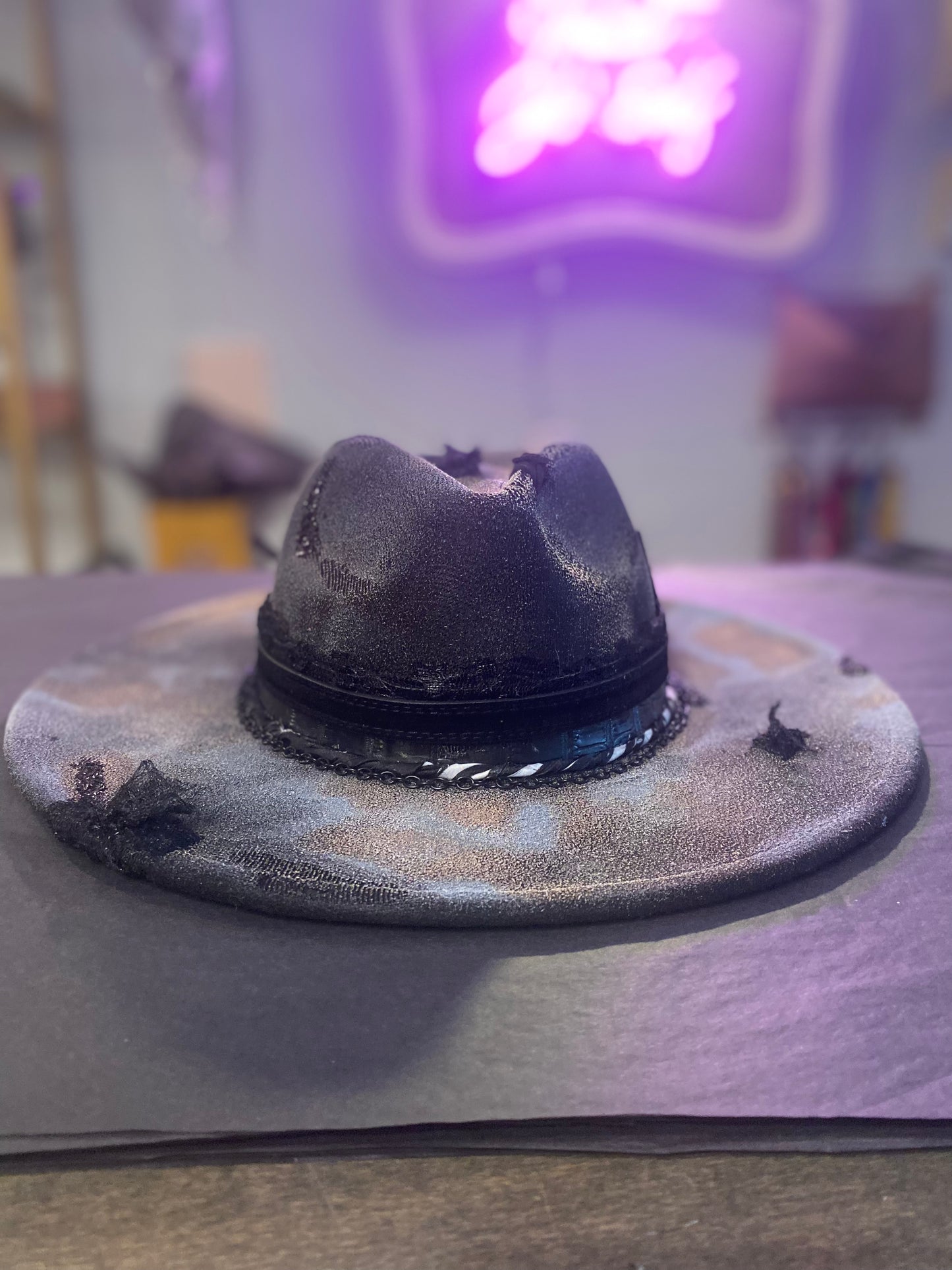 Black Brim5