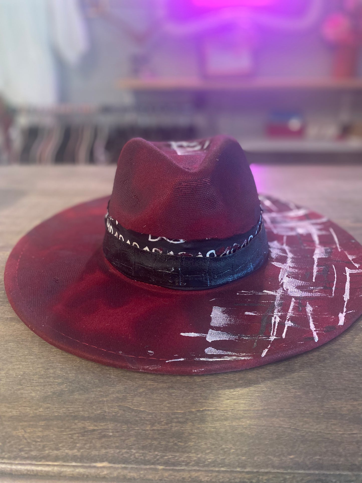 Custom brim 86