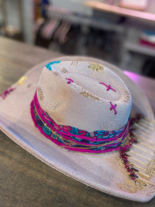 Custom Brim16