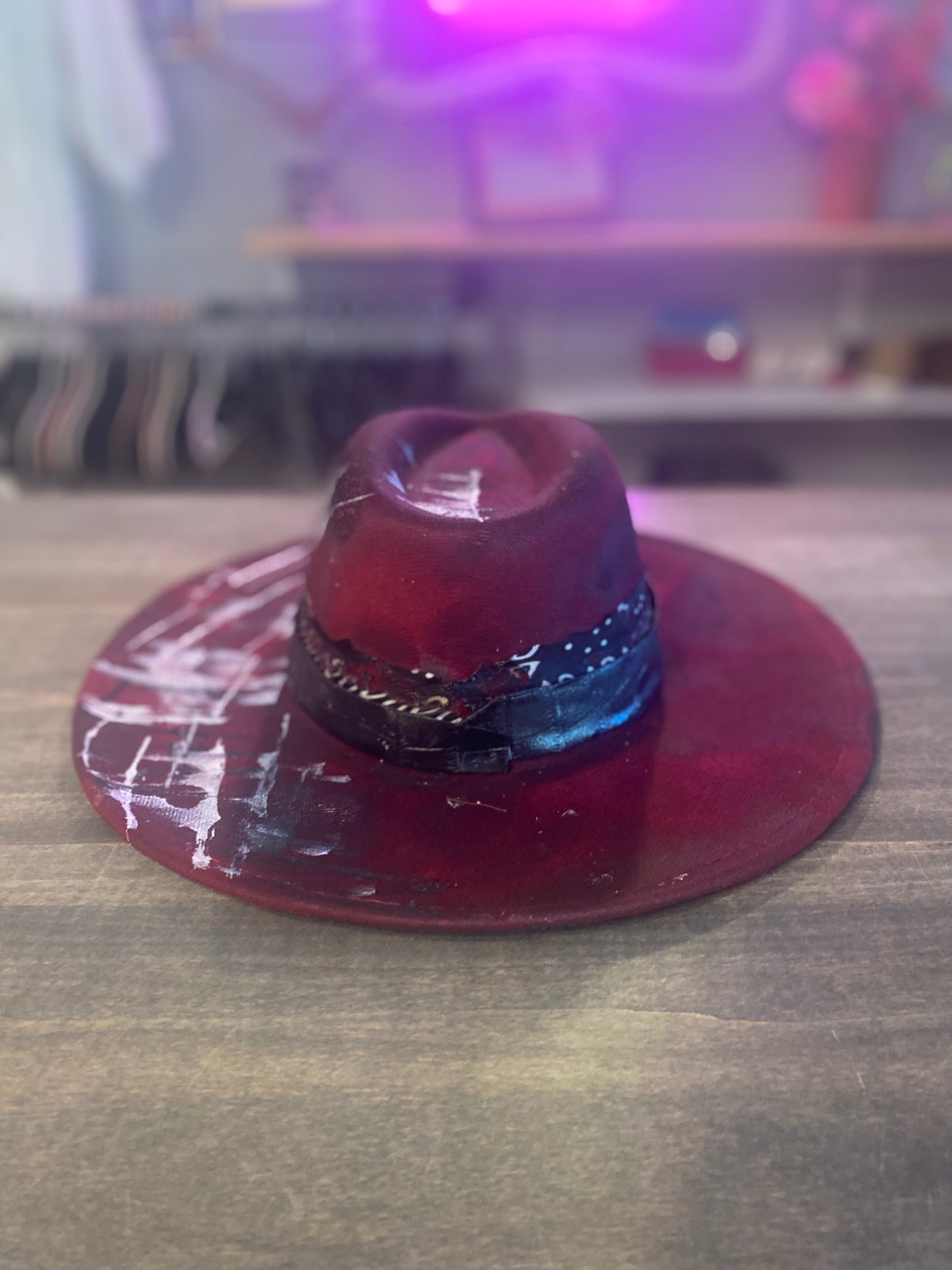 Custom brim 86