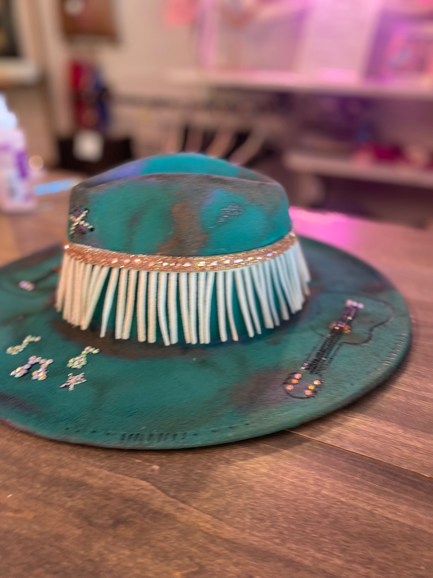 Custom Brim 44478